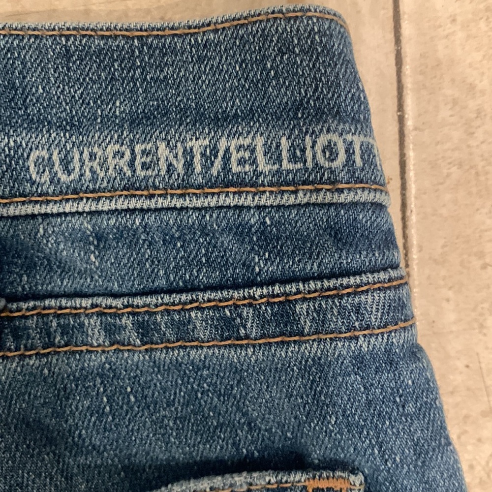 Current/Elliot Bell Bottom Jeans - Picture 4 of 4
